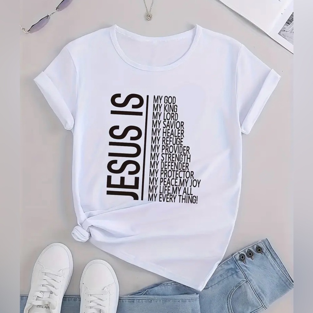 NWOT JESUS IS KING TEE-NEVER WORN
